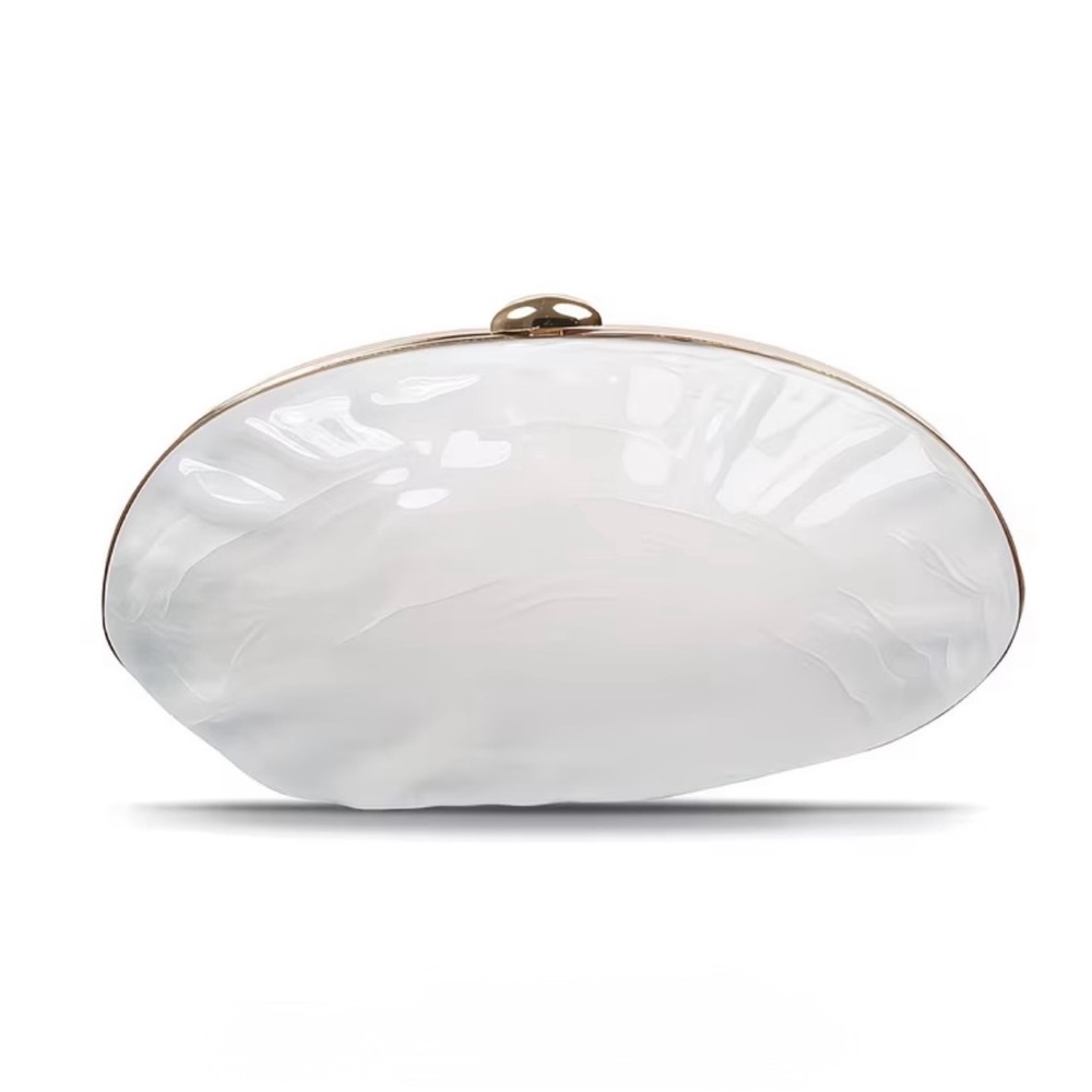 NIB - Elegant White Oyster Clutch with Gold Accents